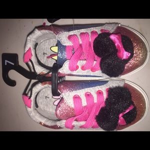Minnie Mouse sneakers